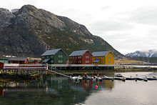 Rorbu in Lauvsnes.jpg