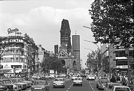 Berlin Kurfürstendamm 097305c.jpg