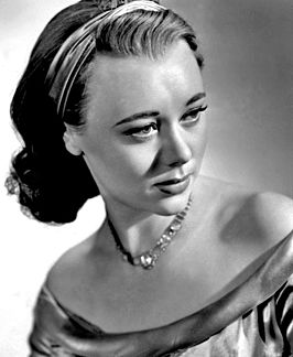 Glynis Johns in 1952