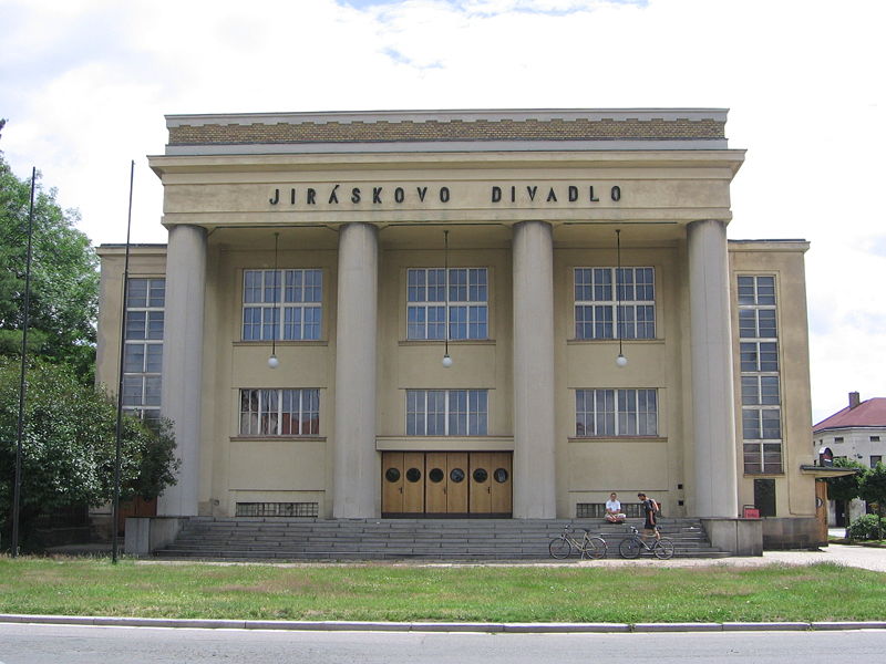 File:Hronov - Theatre.jpg