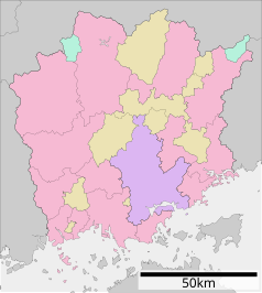 Mapa konturowa prefektury Okayama, po prawej nieco u góry znajduje się punkt z opisem „Mimasaka”