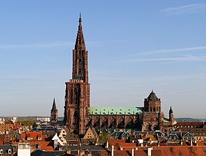 Français : Vue sur la Cathédrale et le Temple-Neuf