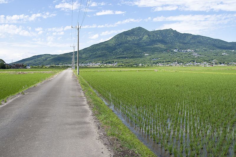 File:Mt.Tsukuba 25.jpg