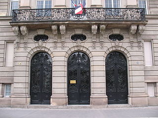 Français : Hôtel des impôts