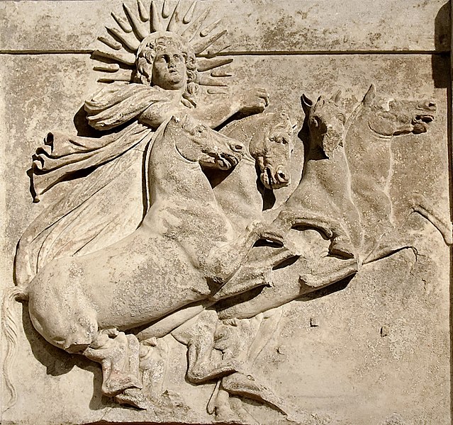 File:Architrave with sculpted metope showing sun god Helios in a quadriga; from temple of Athena at Troy, ca 300-280 BCE; Altes Museum, Berlin (25308440197) (cropped) 1.jpg