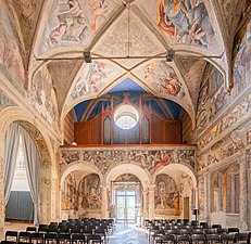 Internal view of the Santissimo Corpo di Cristo church