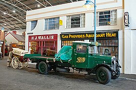 1931 Thornycroft Bulldog lorry in the Milestones Musem