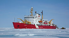 CCGS Amundsen.jpg