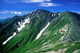 Vue des mont Aino et Hut Kita depuis le mont Kita.