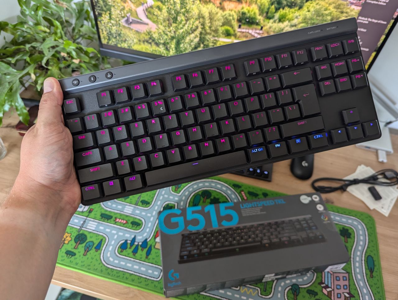 Niskoprofilowa klawiatura mechaniczna dla graczy. Logitech G515 TKL [Recenzja]