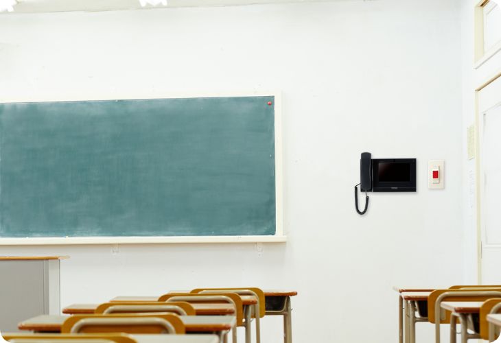 教室から素早く通報 イメージ