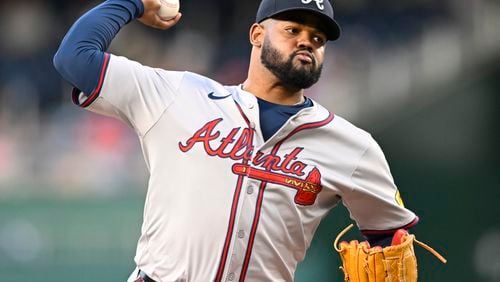 Atlanta Braves starting pitcher Reynaldo Lopez throws during the first inning of a baseball game against the Washington Nationals, Tuesday, Sept. 10, 2024, in Washington. (AP Photo/John McDonnell)