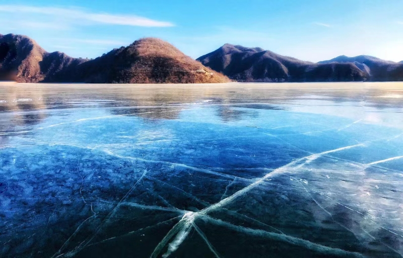 水库冬日