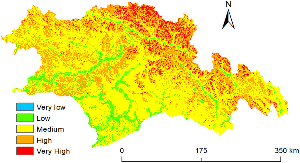 Figure 9 
                  Geological hazard risk assessment map of Nyingchi.
               