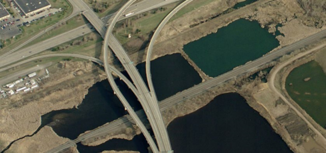 Photo of the two ponds and Shopper’s Creek. (Credit: Minnesota Pollution Control Agency)