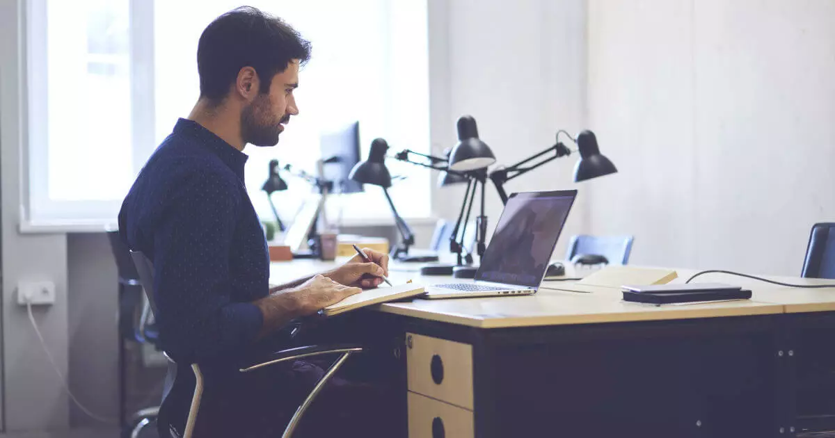 PostgreSQL auf Debian 13 installieren - Schritt-für-Schritt-Anleitung Bild: PostgreSQL auf Debian 13 installieren - Schritt-für-Schritt-Anleitung