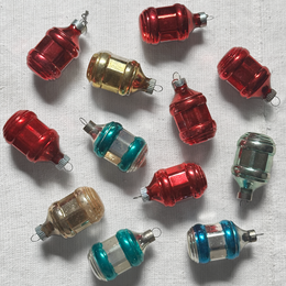 Set of 12 Vintage Lantern Ornaments (VO37)