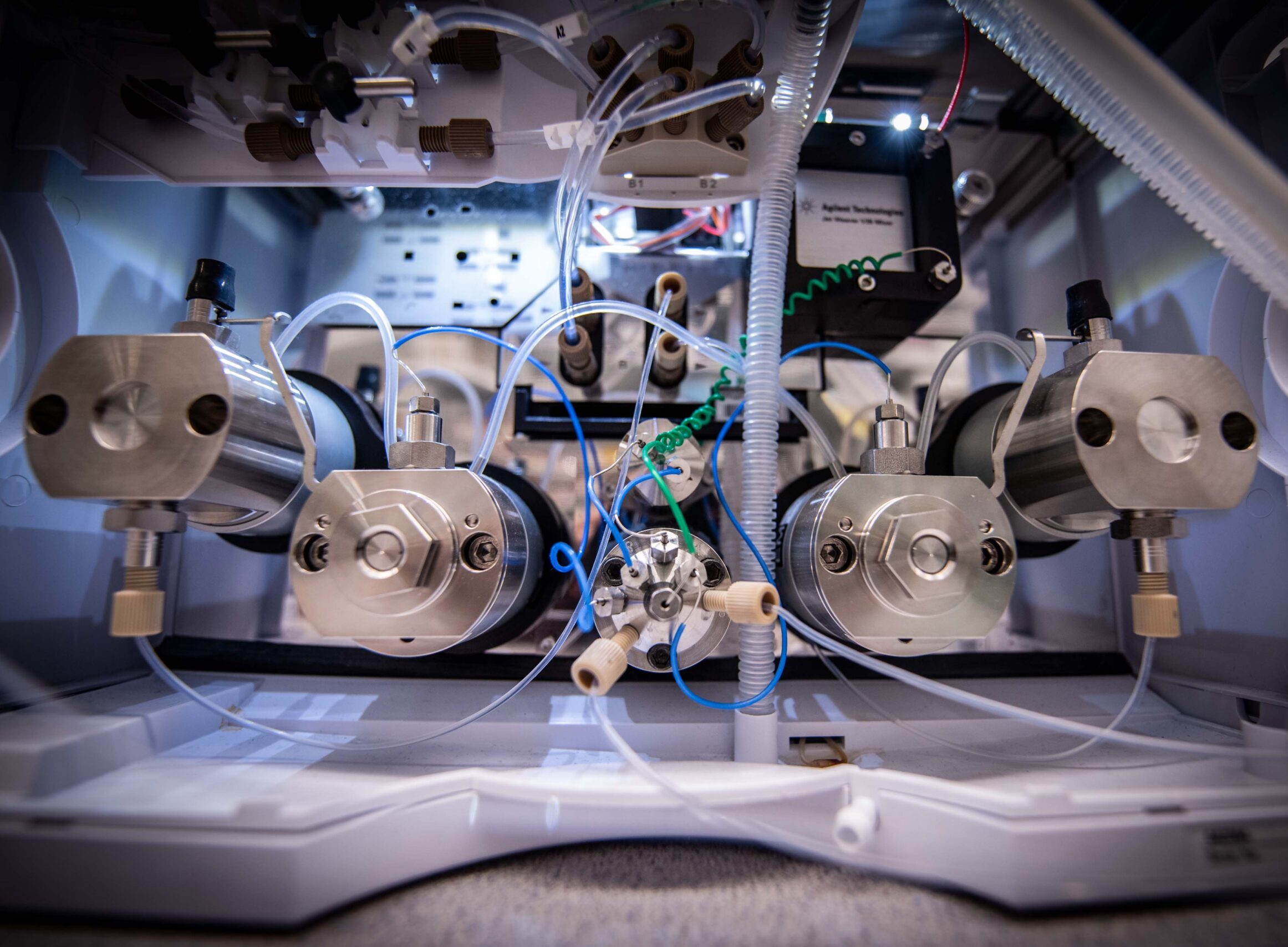 Details of various pieces of lab equipment at the at the Metabolomics lab.