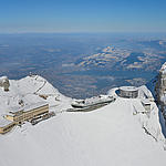 Nirgendwo leuchten die Sterne intensiver und sind die Sonnenaufgänge spektakulärer als auf Pilatus Kulm. So nah bei Luzern und doch in einer ganz anderen Welt. 